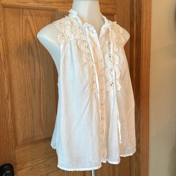 FREE PEOPLE Lace Sleeveless Shirt With Crossover Back - Picture 4 of 12